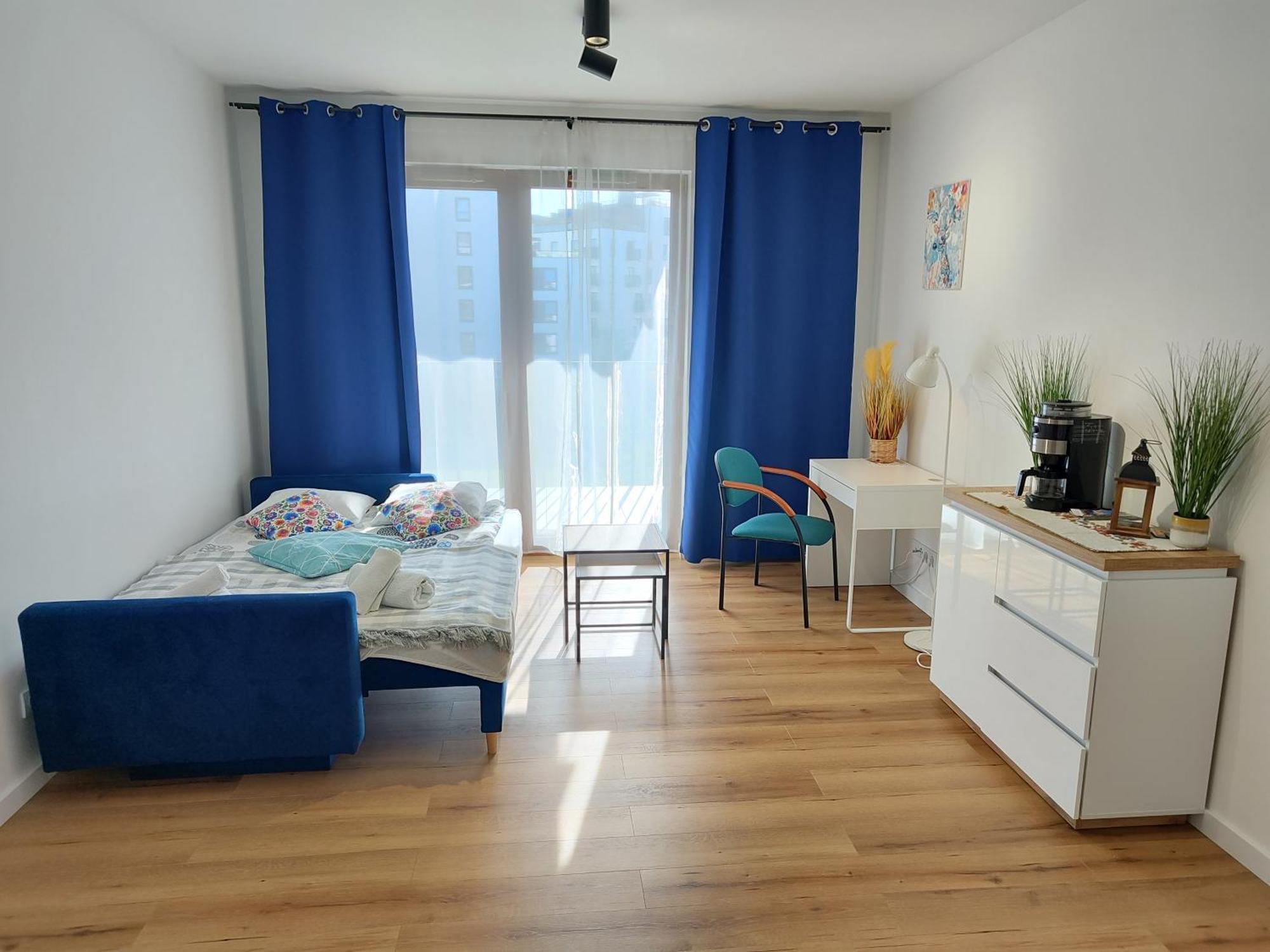 Uroczy Apartament Z Miejscem Na Auto W Garazu Apartment Варшава Екстериор снимка